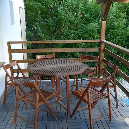 Сasa de vacaciones D85 Apartman Siófok