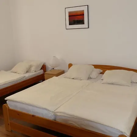D85 Apartman * Siófok