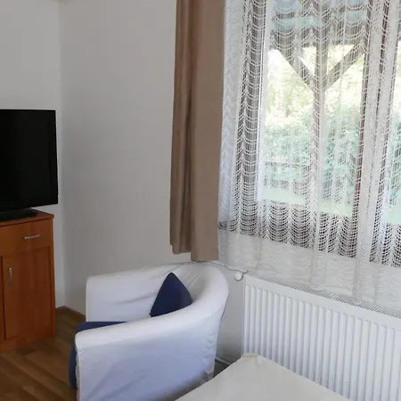 D85 Apartman *